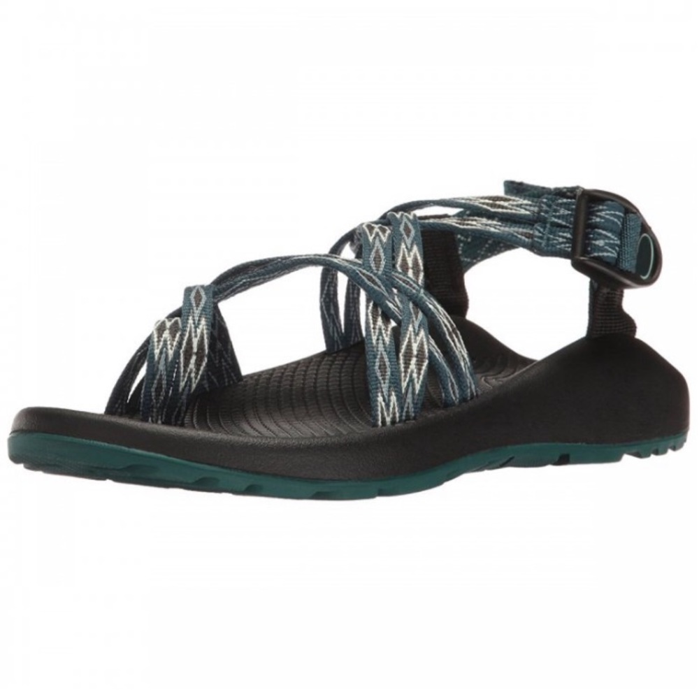 Size 6 Chacos